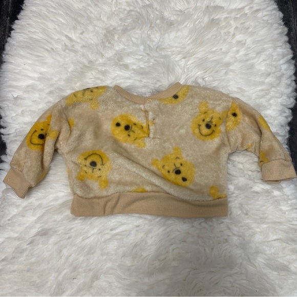 DISNEY BABY BROWN GOLD PULLOVER WINNIE THE POOH SWEATER - Picture 4 of 6